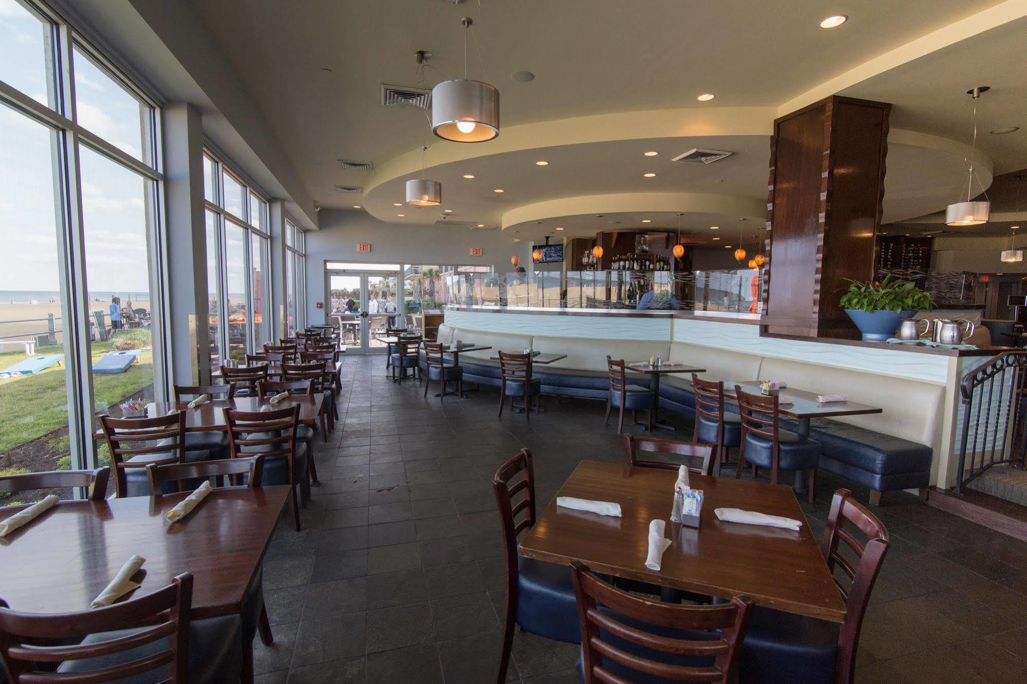Wyndham Virginia Oceanfront Hotel 3*